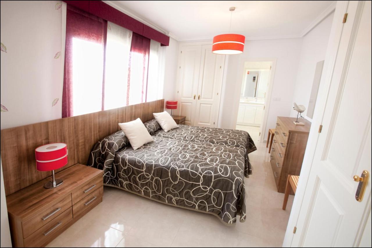 Apartamentos Lomas De Campoamor Esterno foto