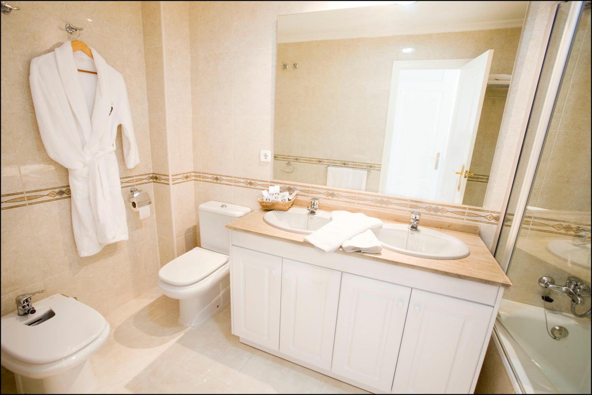 Apartamentos Lomas De Campoamor Esterno foto